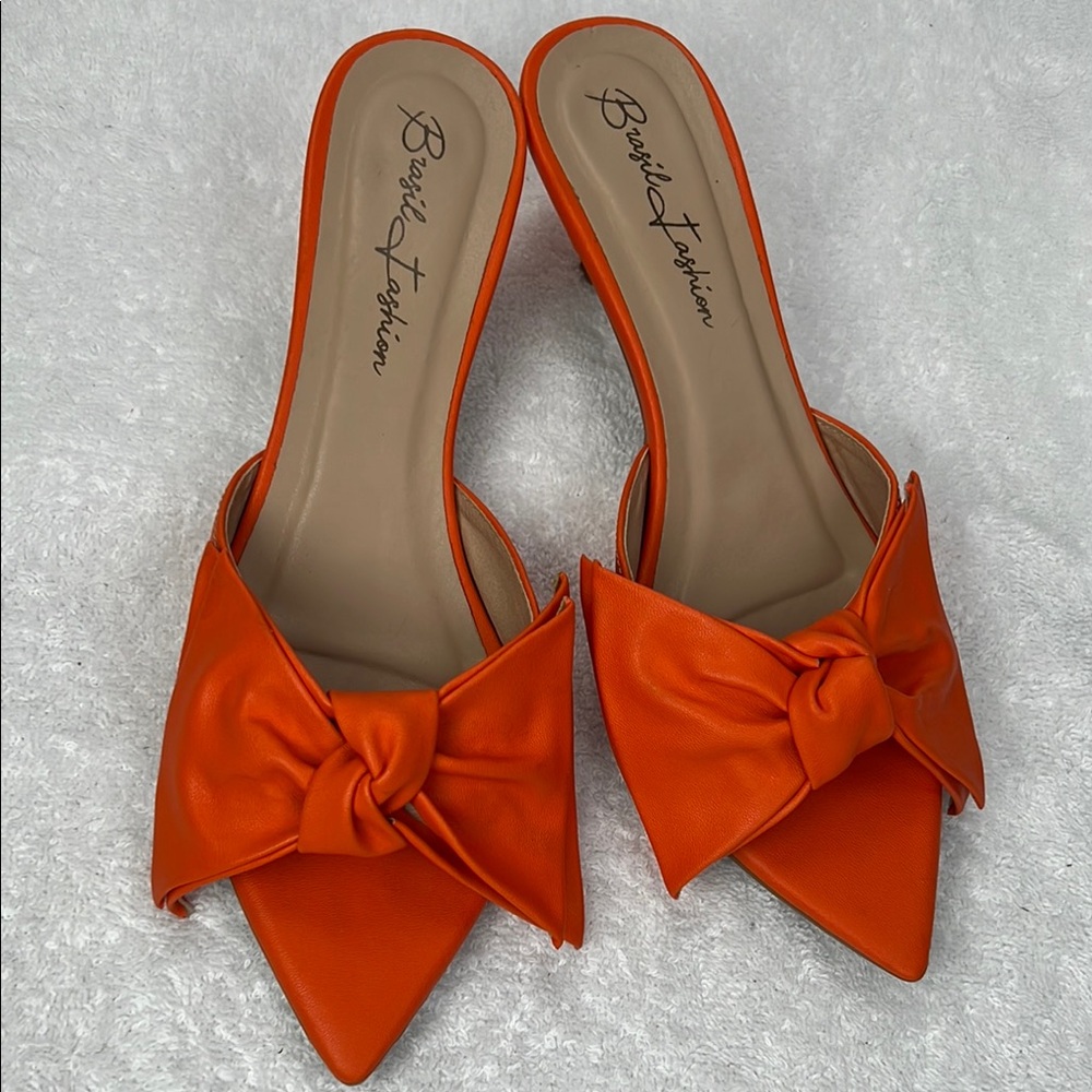 Brazil Fashion Orange Bow Pointed Kitten Heel Size 7 Made in Brazil